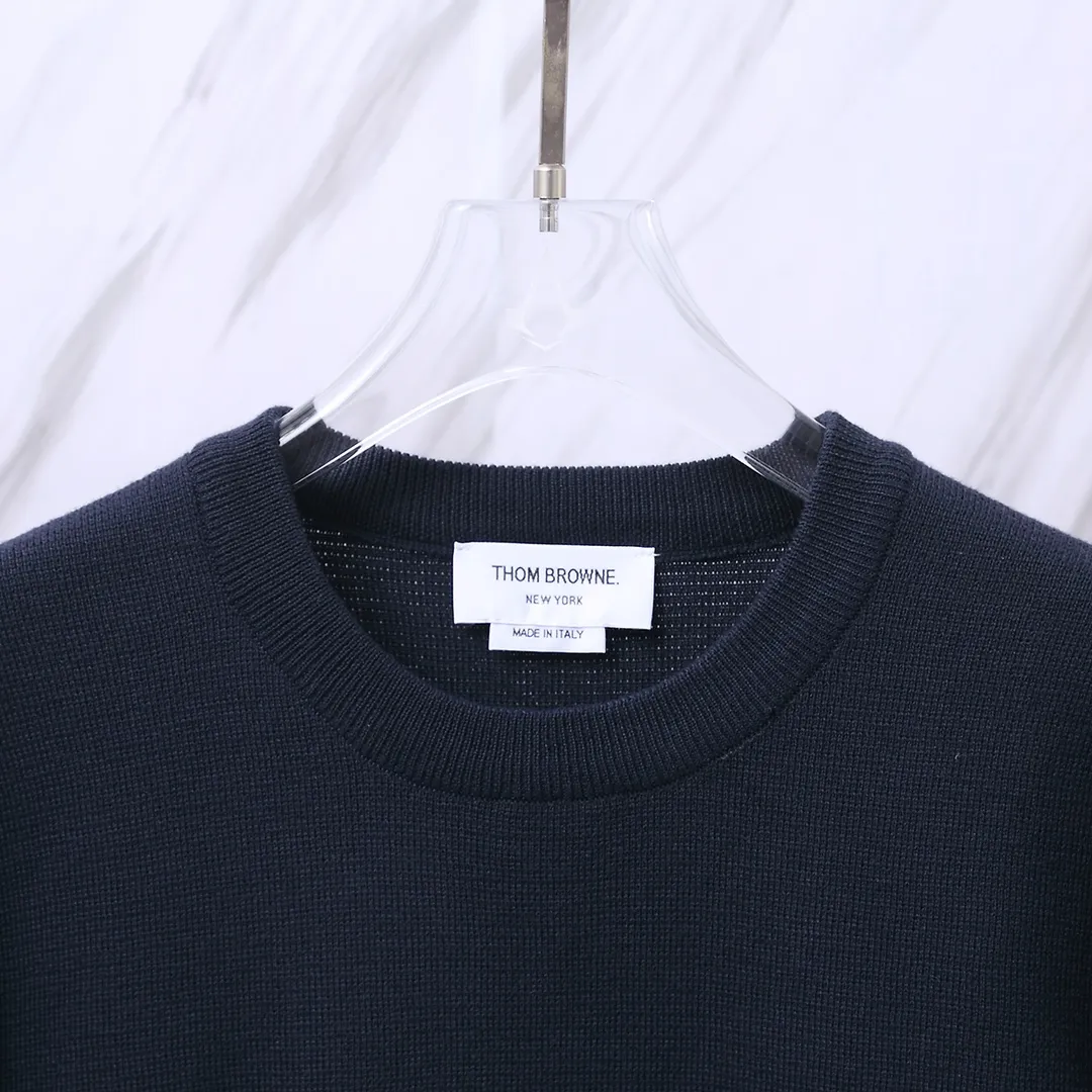 ：M 02 （TBClassic ） THOM BROWNE .TBClassic Breathable Same Style ：White/Navy Blue /Gray/ Blue Size：1/2/3/4